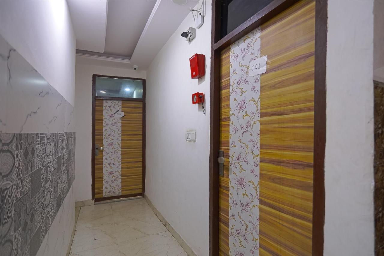 Oyo Flagship 79289 Hotel Grand Keshav Ghaziabad Exterior foto