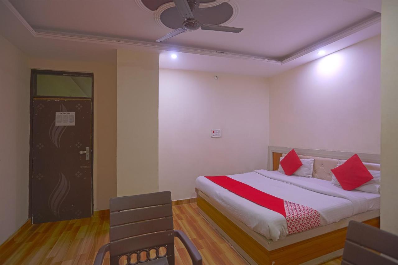 Oyo Flagship 79289 Hotel Grand Keshav Ghaziabad Exterior foto